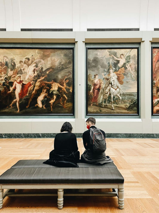 Louvre 1 Hour Introduction & Reserved Access